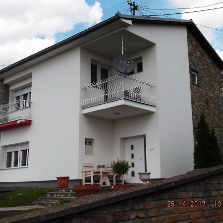 Apartman Katarina Beli Manastir المظهر الخارجي الصورة